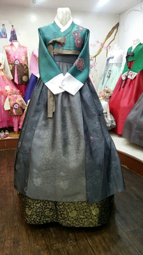 adf5500b80a11c348bd3b1643dbe9d87.jpg